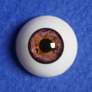 [16mm] Optical Half Round Acrylic Eyes (SE07)